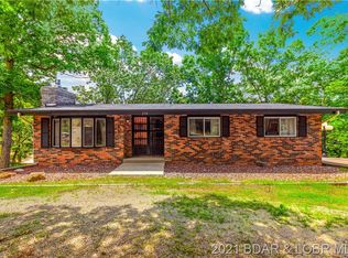 238 Rockport Rd, Sunrise Beach, MO 65079