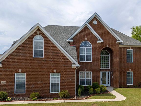 2nd image of 5003 Creekbriar Cir SE