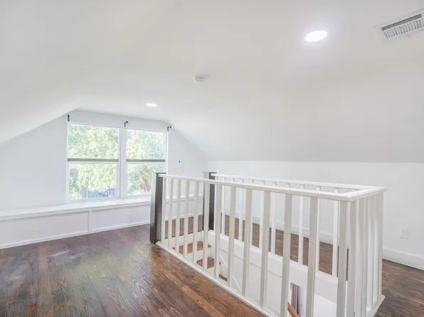 7305 Capitol St, Houston, TX 77011