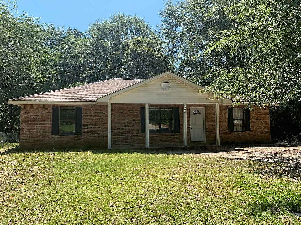 1st image of 202 Donnybrook Dr