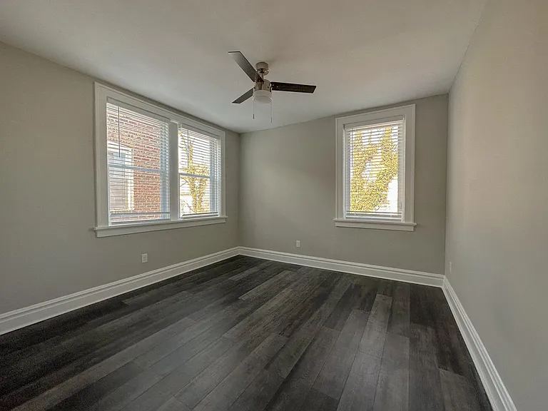 7505 Pershing Ave #2E — Photo 20