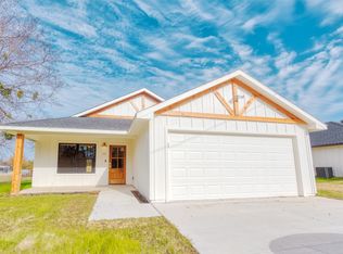 207 E Cardinal St, Ector, TX 75439