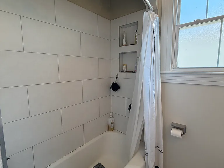 2317 Dolores Ave — Photo 9