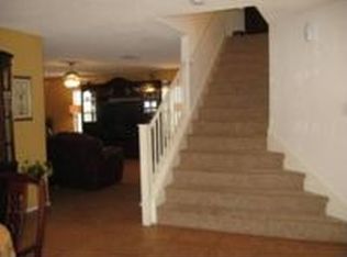10327 Rainbow Crk, San Antonio, TX 78245