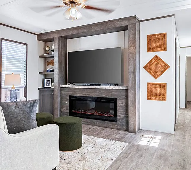 8021 Melrose Ln — Photo 7