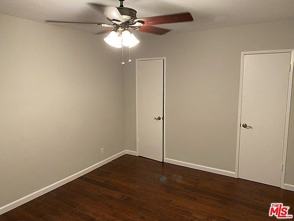 4th image of 142 N Clark Dr #1