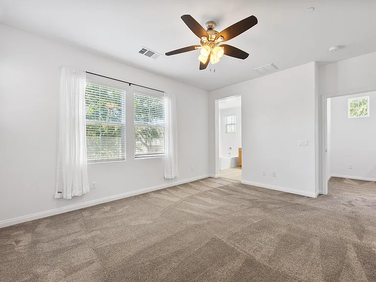 1922 Delacorte Dr #1922 — Photo 7
