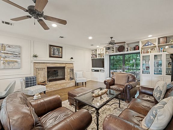 5th image of 9004 Martin Dr