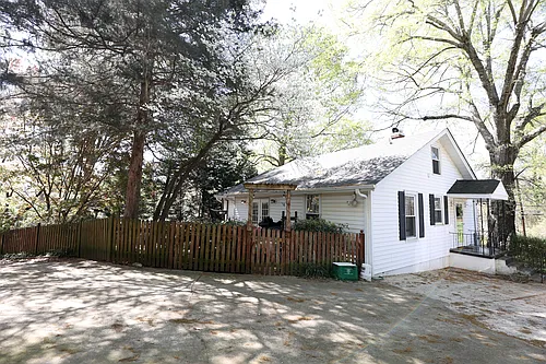 143 Keith Dr Photo 1 143 Keith Dr Photo 1