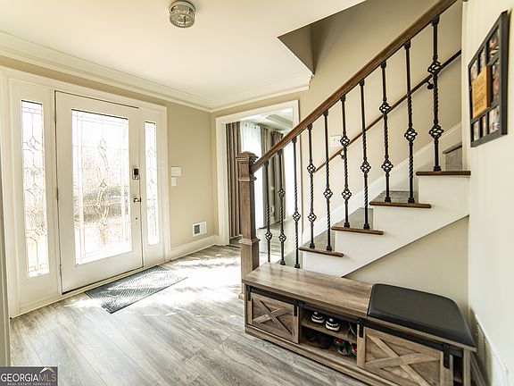 2nd image of 2157 Lake Ridge Ter