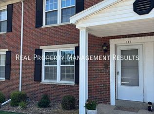 114 Olde Newburgh Dr, Newburgh, IN 47630