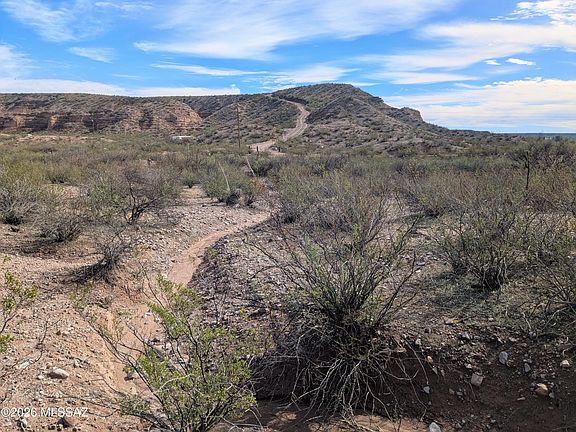 5th image of La Canada Rd