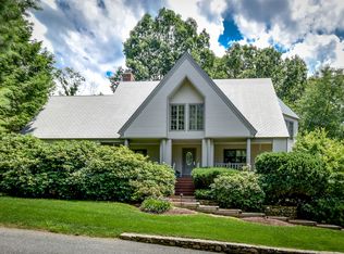 27 Phillips Pond Rd, Natick, MA 01760