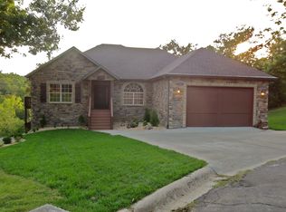 140 Rosebud Ct, Forsyth, MO 65653