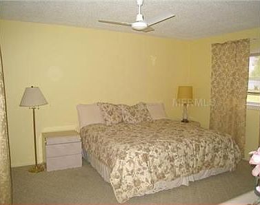 4th image of 8273 Cascadas Ave