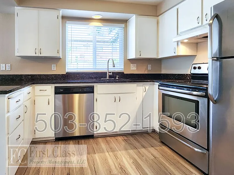 4319 SE 37th Ave — Photo 11