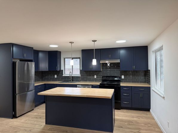 21330 Cypress Way