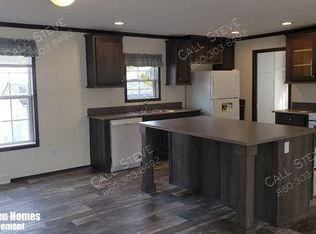 10 Rockledge Ct, Ledyard, CT 06339