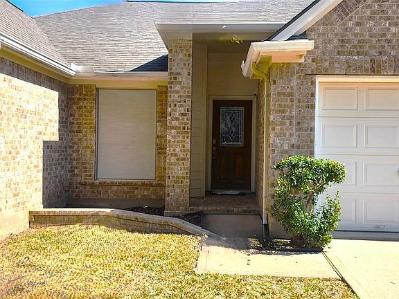 3rd image of 4010 Tigris Ridge Dr