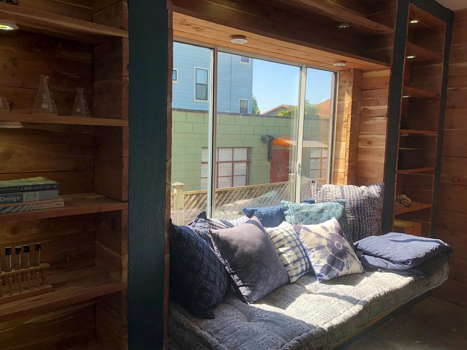3208 Shattuck Ave — Photo 4