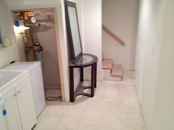 3rd image of 10120 Falls Rd