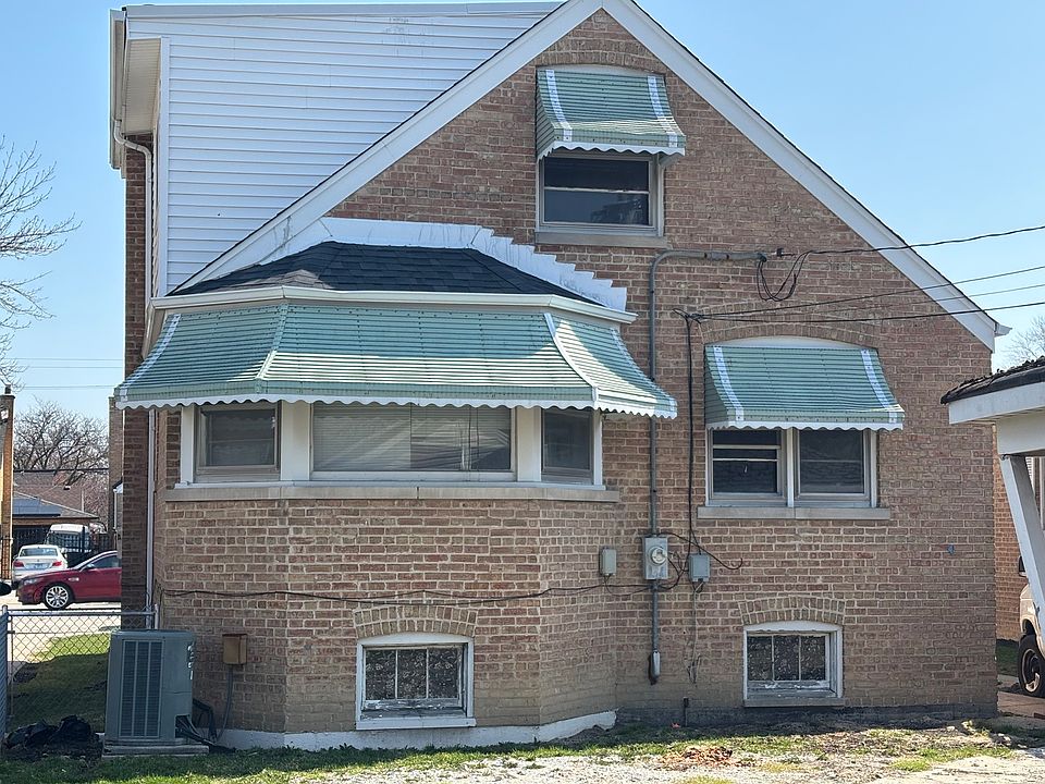 2nd image of 4920 N Nagle Ave