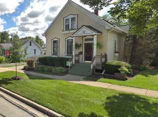 427 Gierz Ave, Downers Grove, IL 60515