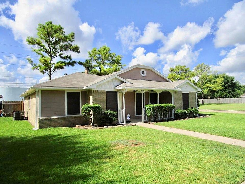 1st image of 2427 Hazyknoll Ln