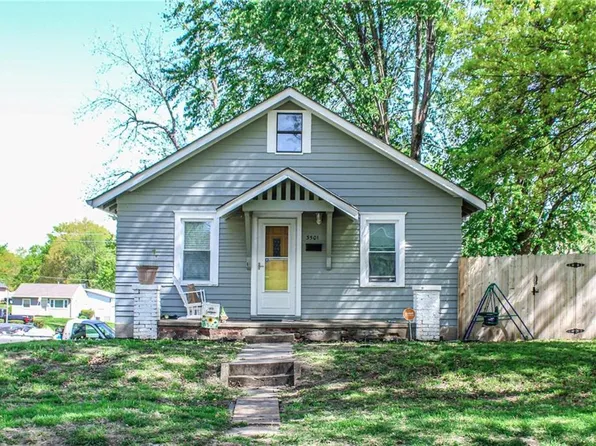 3501 Penn St, Saint Joseph, MO 64507