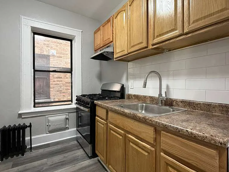 645 Summer Ave #C4 — Photo 1