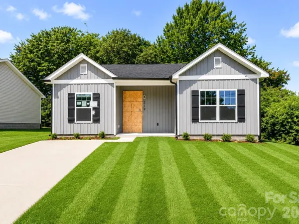 219 N Scruggs St, Gastonia, NC 28052