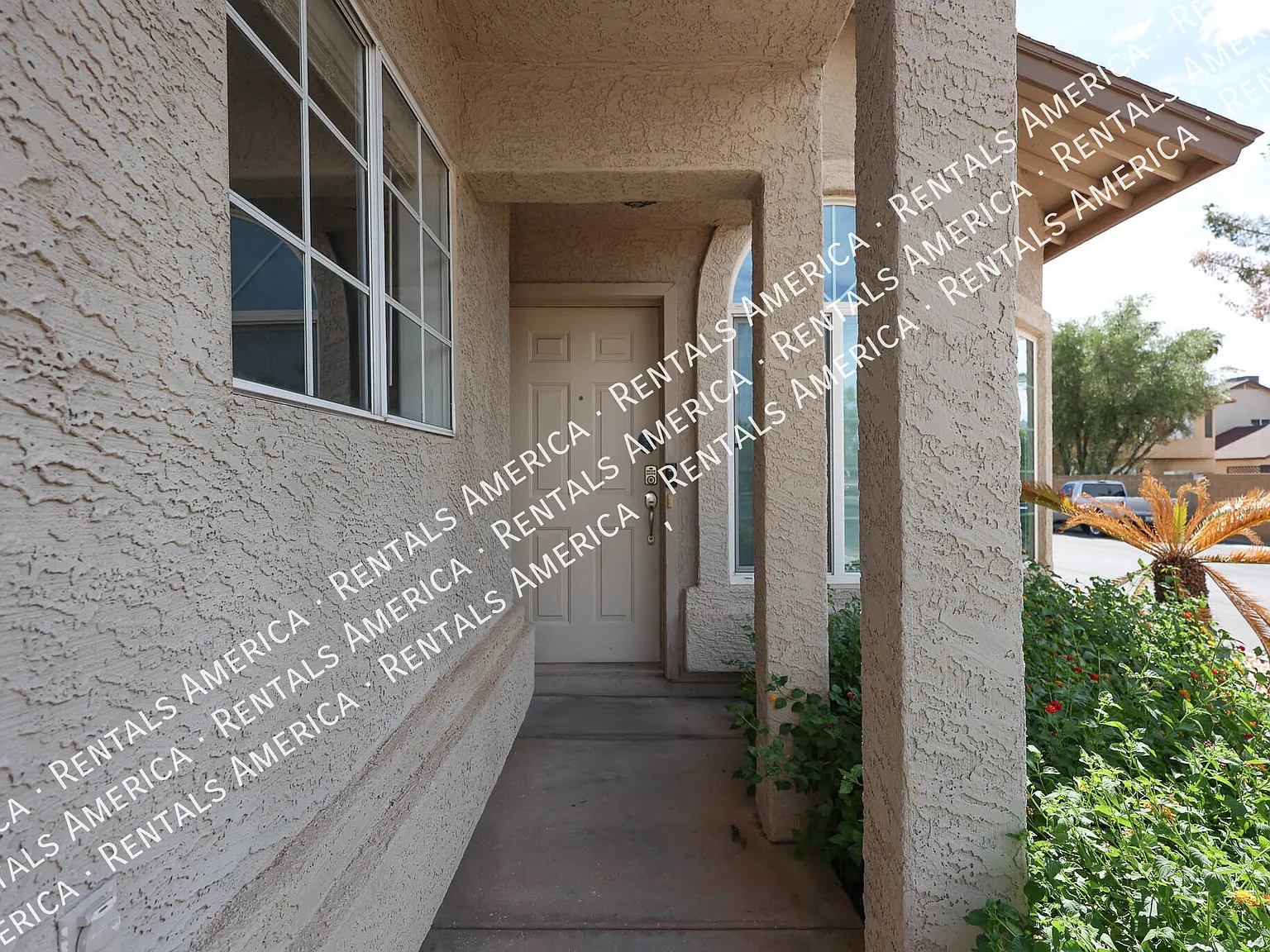 3755 E Broadway Rd — Photo 4