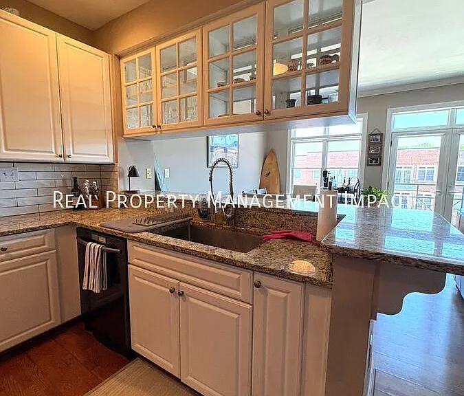 532 Meadowmont Village Cir — Photo 28