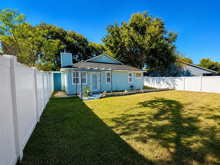 155 Rolando Ct — Photo 9