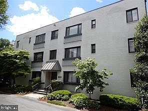 1st image of 3815 Davis Pl NW APT 1