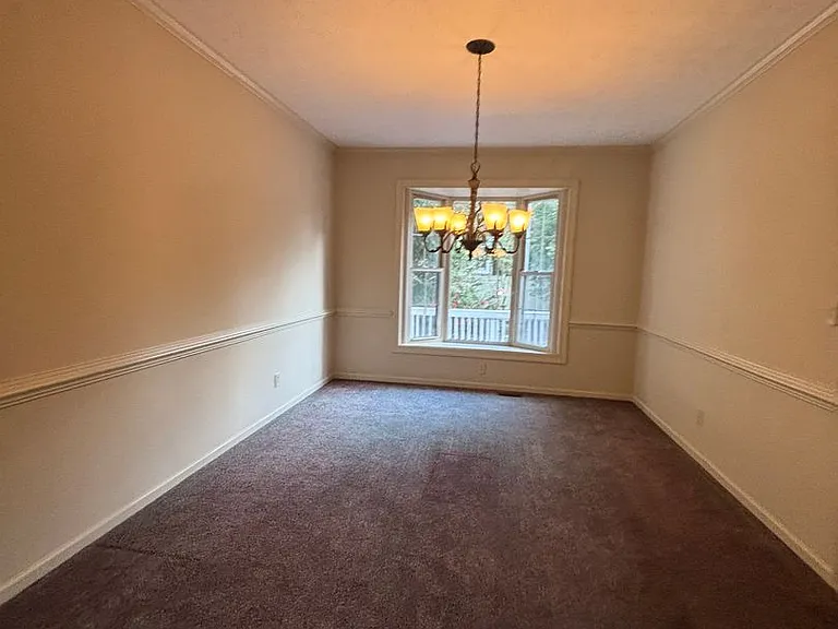 112 Jesse St — Photo 12
