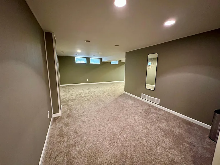 12937 Weatherfield Dr — Photo 29