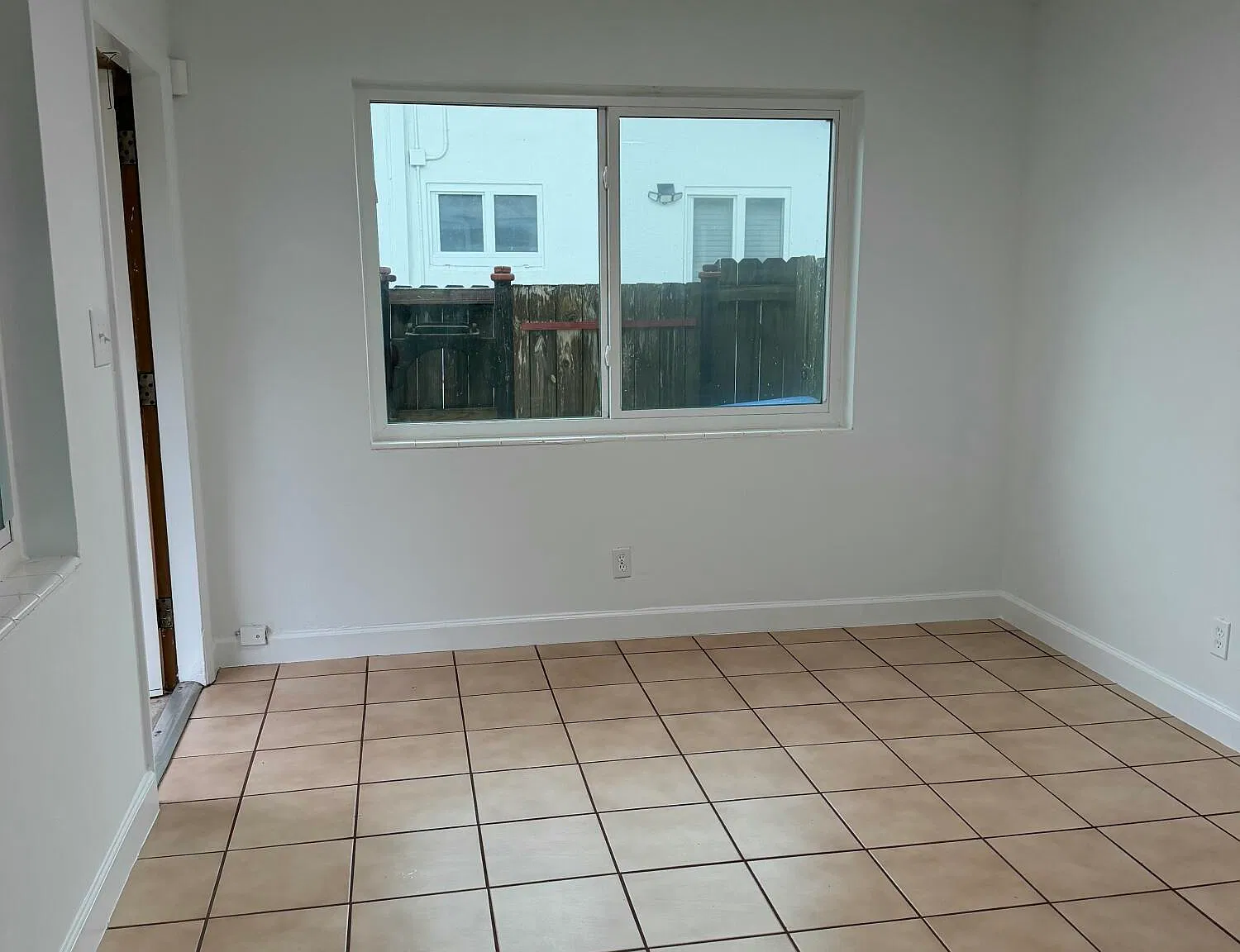 1 bed, 2.0 bath, 1332 sqft, $1,800 — Photo 3