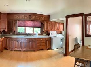 310 Scallon St, Hancock, MI 49930