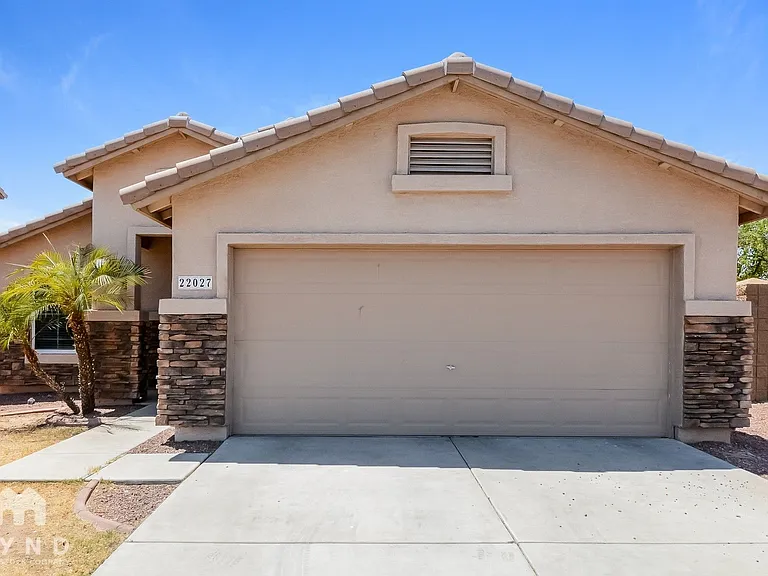 22027 W Pima St — Photo 1