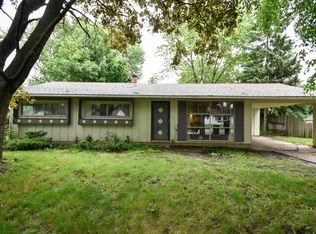 7170 N Navajo Ave, Glendale, WI 53217