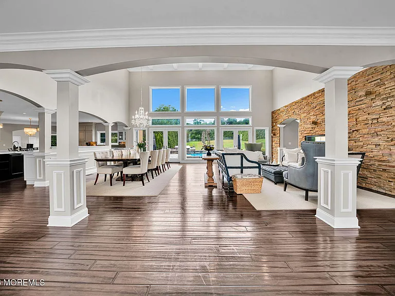 2 Hop Brook Ln — Photo 9