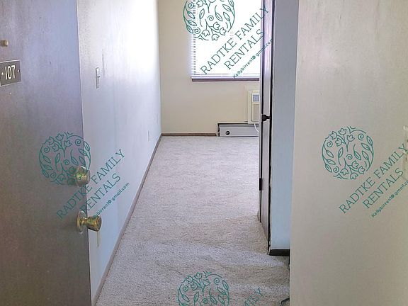 4th image of 5816 W Lincoln Ave #107