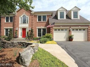 12024 Meadowville Ct, Herndon, VA 20170