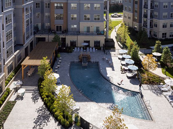 21 Quarry Ln #Em-9212