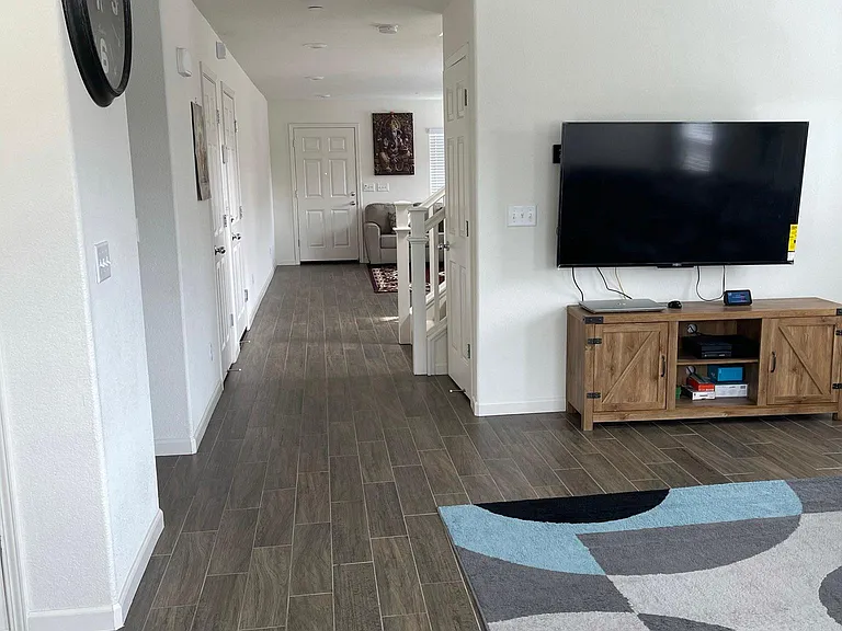 4768 Sweeney Cir — Photo 10