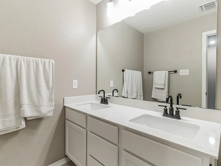 402 Thunder Valley Trl — Photo 25
