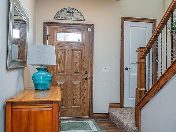 5th image of 1014 Fairway Ln