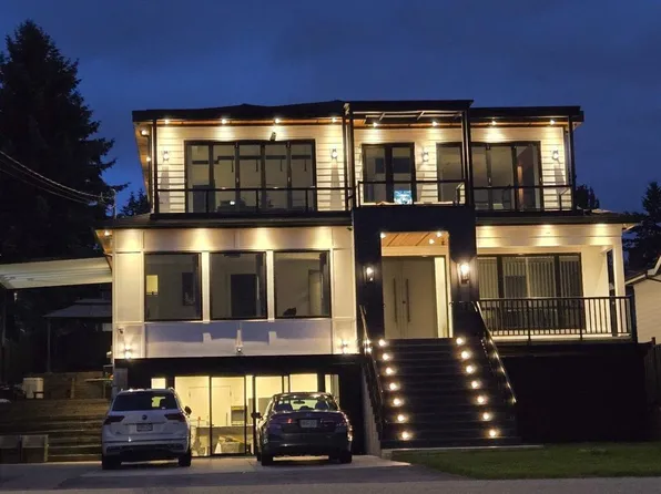 13390 112a Ave, Surrey, BC V3R 2G5