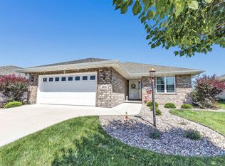 3826 Shore Crest Ln, Green Bay, WI 54311